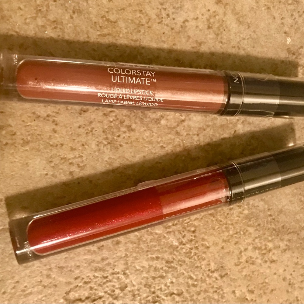 (sold) Revlon ColorStay Ultimate Liquid Lipstick